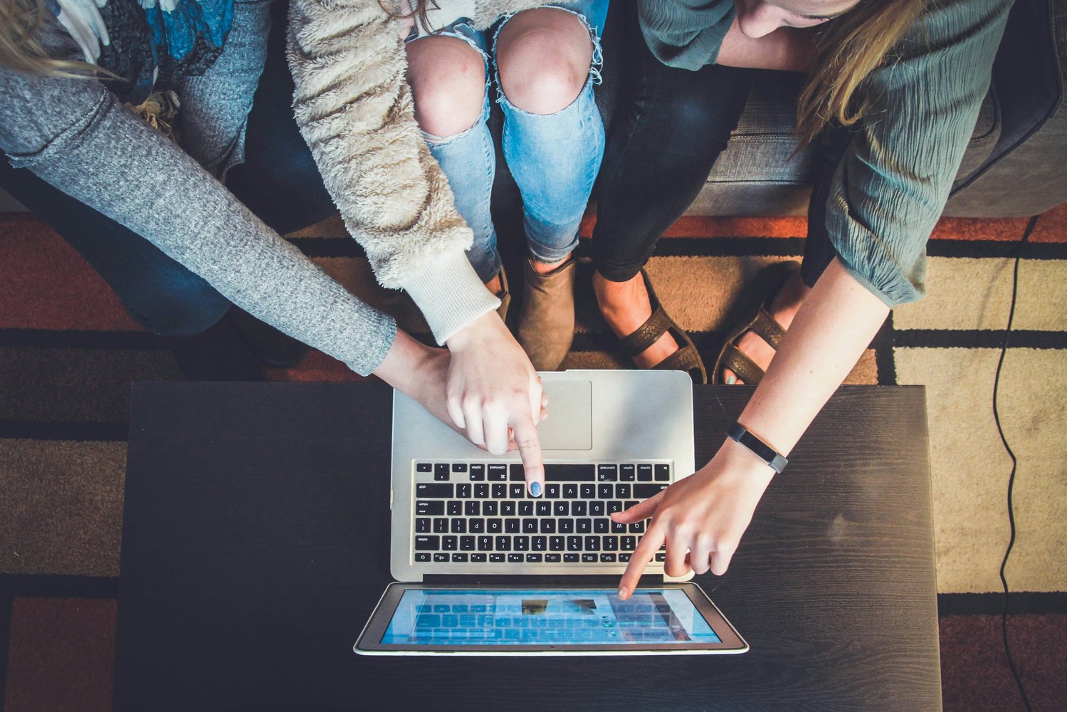The ultimate guide to writing case studies that drive leads